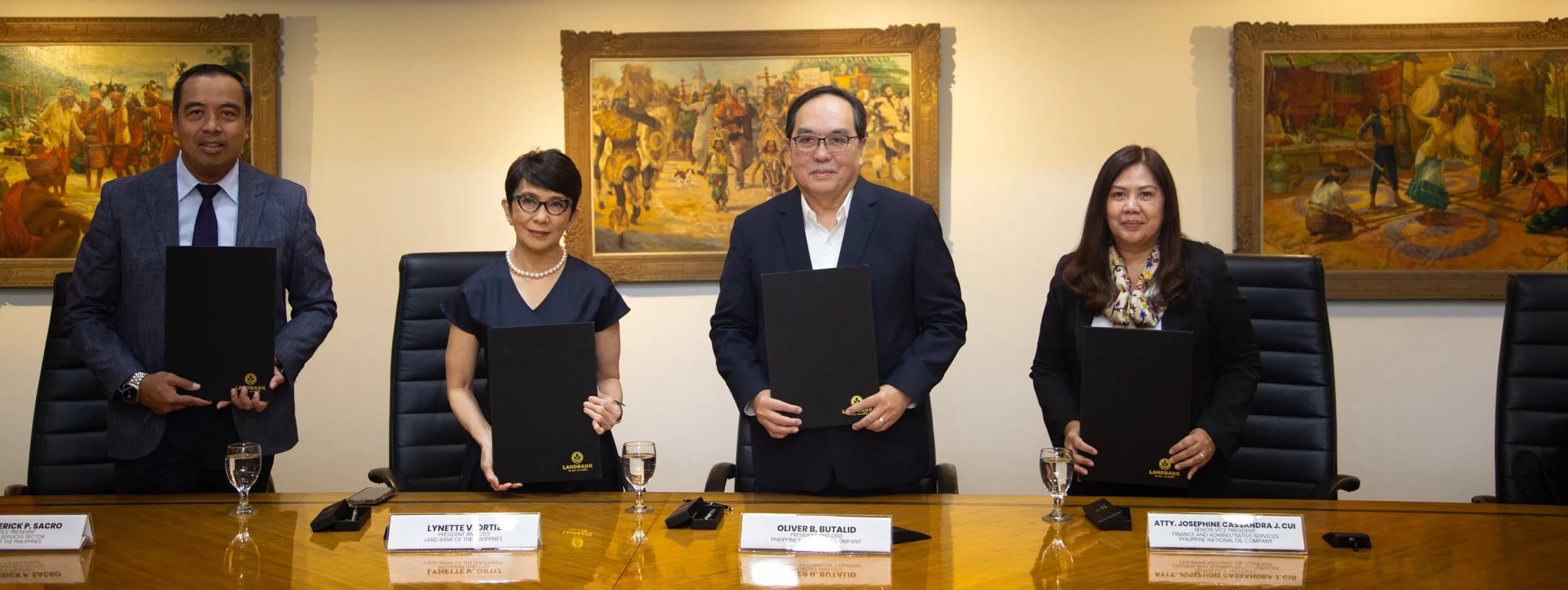 PNOC-LBP MOU signing